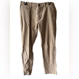 Old Navy Men’s Broken-in Straight Pants